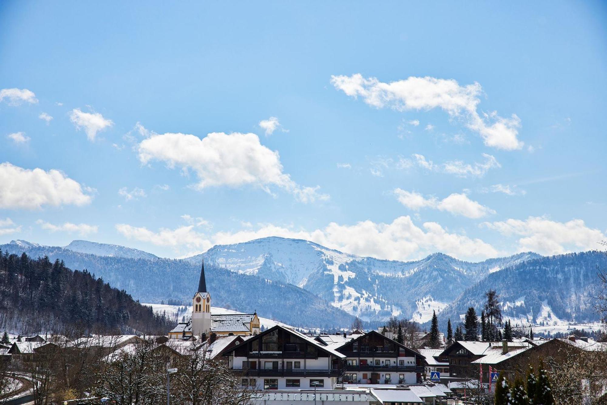 Lindner Hotel Oberstaufen Parkhotel, Part Of Jdv By Hyatt المظهر الخارجي الصورة