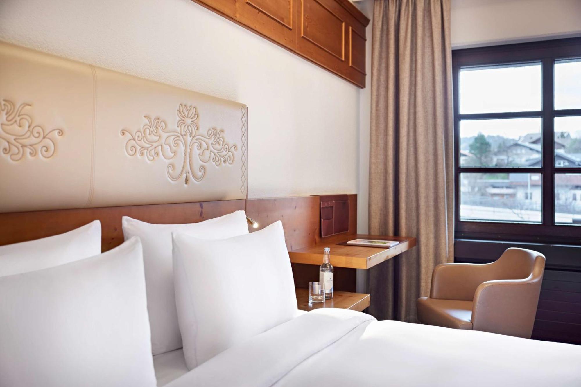 Lindner Hotel Oberstaufen Parkhotel, Part Of Jdv By Hyatt المظهر الخارجي الصورة