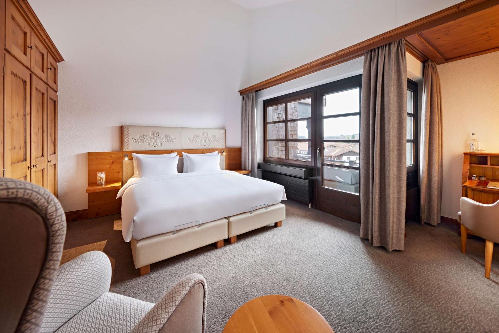 Lindner Hotel Oberstaufen Parkhotel, Part Of Jdv By Hyatt المظهر الخارجي الصورة