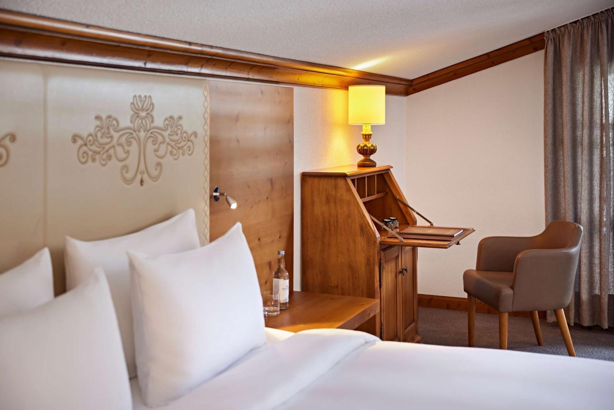 Lindner Hotel Oberstaufen Parkhotel, Part Of Jdv By Hyatt المظهر الخارجي الصورة